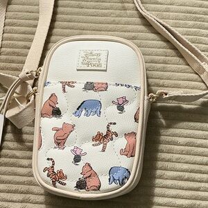 NWT Disney Cream and Blue Winnie the Pooh Bag